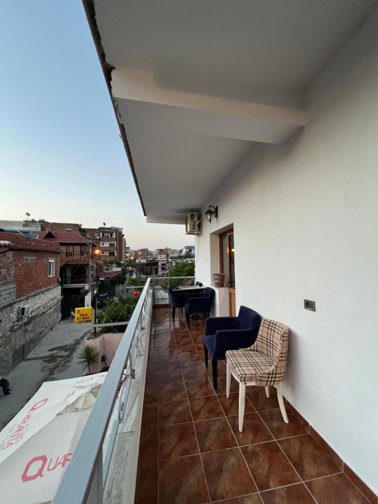 Villa Ensalv Berat - Apartment - Room - Penthouse Room photo